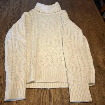 매킨토시 철학 케이블 니트 스웨터 사이즈 38