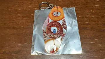 퍼펫 순순 랜덤 아크릴 키링 도넛 스티커