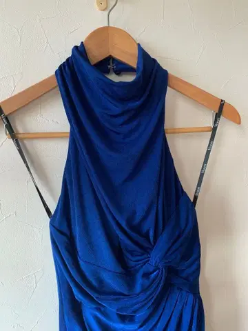 Veautt 로얄 블루 심플 드레스