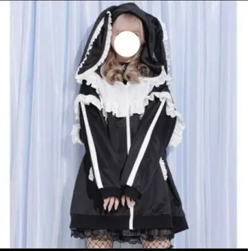 NOEMIE 토끼 귀 프릴 지퍼 저리 후드티 블랙