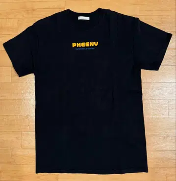 PHEENY 백 프린트 T셔츠