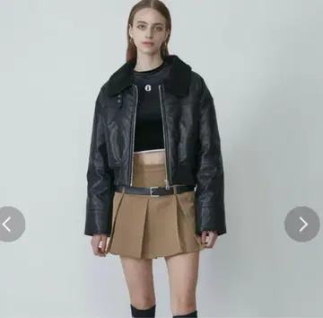 EMODA 숏 보아 블루종 블랙 에모다