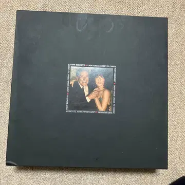 토니 베넷 & 레이디 가가 Cheek to Cheek 한정판 박스