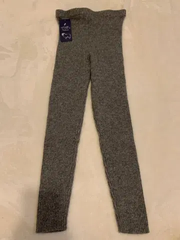 새상품 몽골산 evseg 캐시미어 100 니트 레깅스