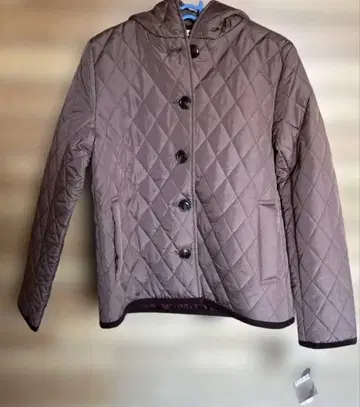 브라운 퀼팅 자켓 M 사이즈 (미사용 새상품 택 포함)