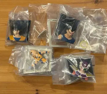 제일복권 드래곤볼 E상 만화 스트래처 4개 세트