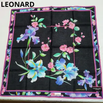 미사용 새상품 LEONARD 레오나르 꽃무늬 손수건