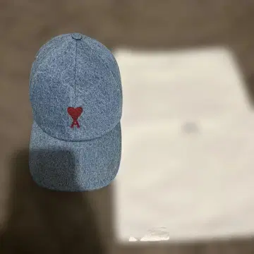 데님 블루 하트 자수 야구 모자