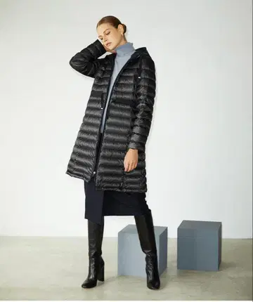 theory luxe 리버서블 다운 코트 네이비