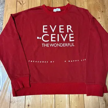 KIKELA & TRANQUIL 레드 맨투맨