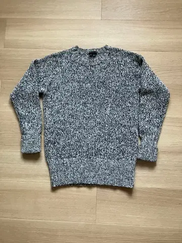 띠어리 니트 그레이