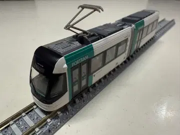 철콜레 토야마 라이트 레일 (그린) TLR0605 (동력화 완료)