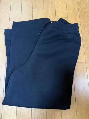 유니클로 C 맨투맨 와이드 팬츠 블랙 S