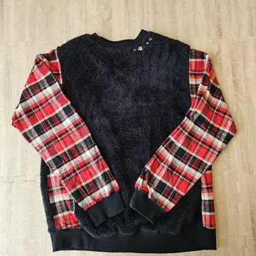 스터드 머핀 체크 보아 상의