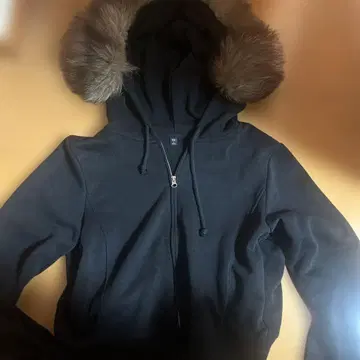 Y2K 블랙 퍼 후드티 L 사이즈