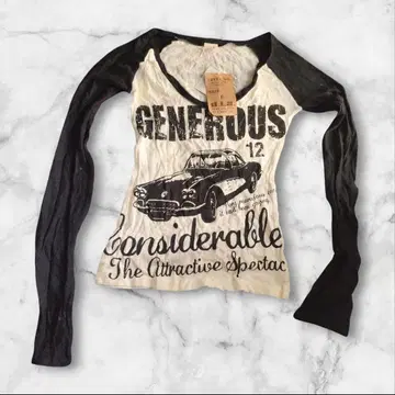 미사용 d.i.a 긴팔T셔츠 미국 자동차 프린트