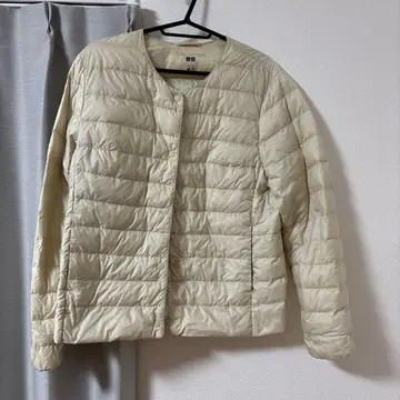 UNIQLO 울트라 라이트 다운 아이보리