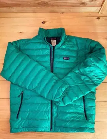 파타고니아 다운 자켓 그린