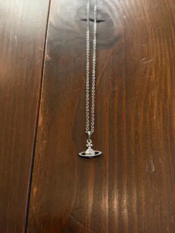 비비안 목걸이 실버