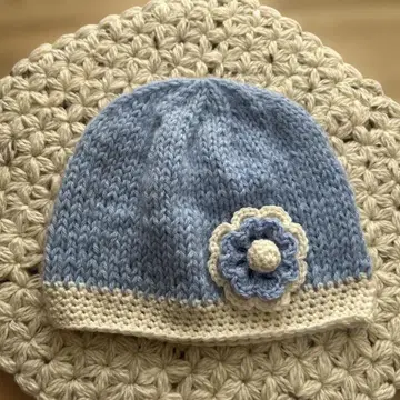 스카이블루 꽃 모티브 니트 모자 [어린이용]