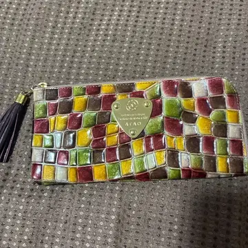 ATAO 아타오 타일 무늬 장지갑