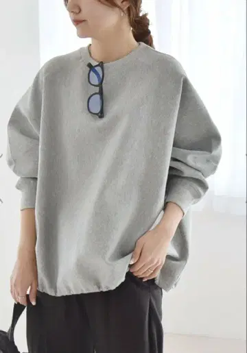 quaranciel: [세탁기 사용 가능] 분또 드로스트 루즈 풀오버