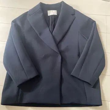 네이비 테일러드 코트