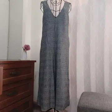 슬로브 이에나 V넥 롱 세일러 팬츠