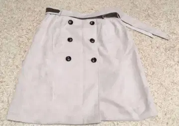 로트레아몽 스웨이드 스커트 사이즈 40