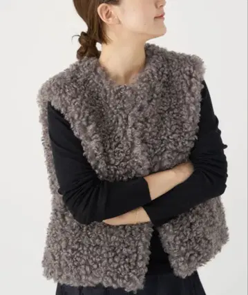 택 포함 IENA TISSAVEL 컬리 베스트 그레이 보아 베스트