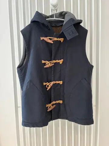 젤라토 더플 스타일 후드 부착 베스트 네이비 M