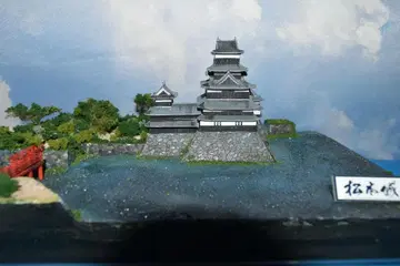 성곽 디오라마 마쓰모토 성 완성 모형 1/430 플라스틱 케이스 포함