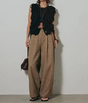 에시카 ESICA 루프 프린지 니트 베스트, 체크 트위드 턱 와이드 팬츠