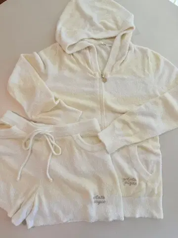 젤라또피케 룸웨어 세트