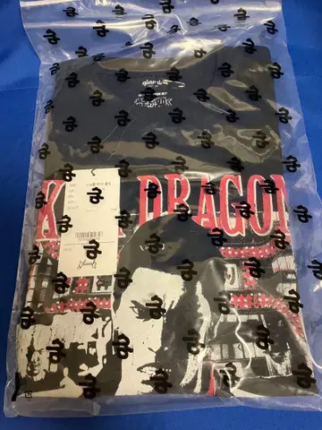 [ 용과 같이 x glamb ] 키류 카즈마 T셔츠 M사이즈