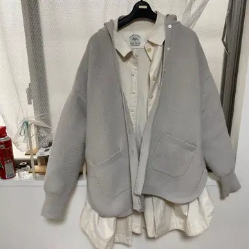 PUAL CE CIN 후드 부착 그레이 자켓