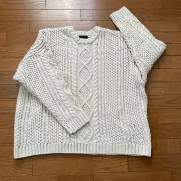 레이지블루 케이블 짜임  스웨터