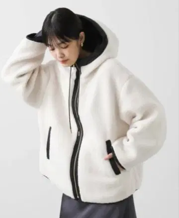 Gready Brilliant 보아 바이컬러 후드 자켓