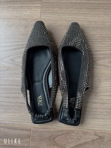 ZARA 비쥬 장식 샌들 사이즈 37