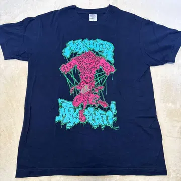 MAN WITH A MISSION 티셔츠 네이비