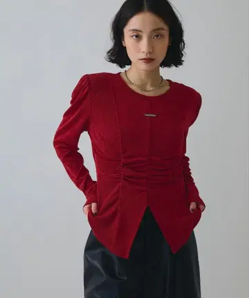 프론트 슬릿 셔링 디자인 상의