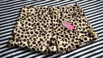 ROSE FAN FAN 달마시안 패턴 숏팬츠