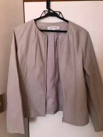 NATURAL BEAUTY BASIC 베이지 가죽 자켓 L