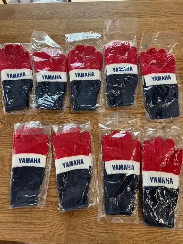 미사용 새상품 YAMAHA 장갑 빨간색 블랙 9세트