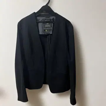 Reflect 블랙 정장 자켓