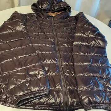 새상품급 유니클로 다크 브라운 다운 자켓 L 사이즈