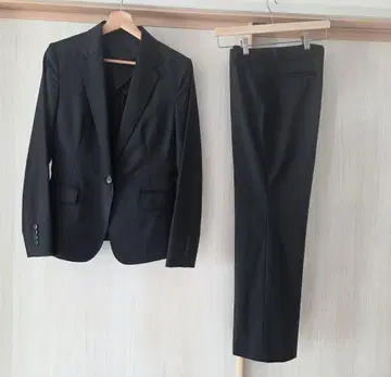 새상품급 [ UNTITLED ] 언타이틀 수트 셋업 실크 혼방 L