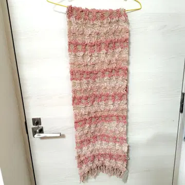 미사용 새상품! 셔링 머플러. 핑크 & 크림 컬러