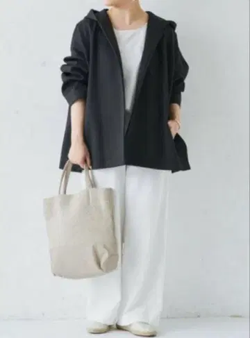 새상품 비어즐리 BEARDSLEY 종이상자 숏 후디 자켓