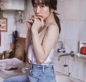 다나카 미나미 씨 착용 Yanuk High Waist RUTH 슬림 21